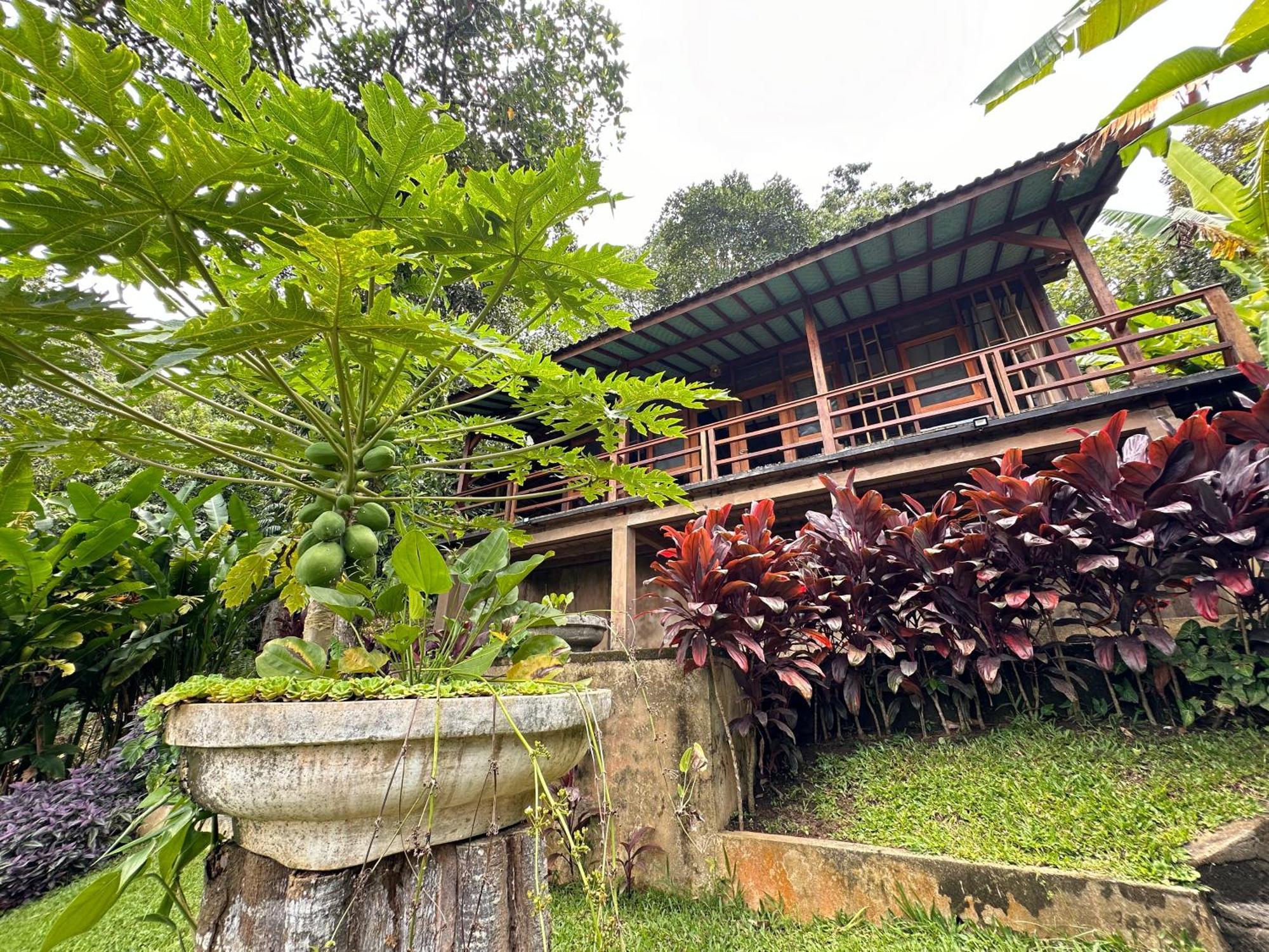 Sang Tirta Resort Penebel ภายนอก รูปภาพ
