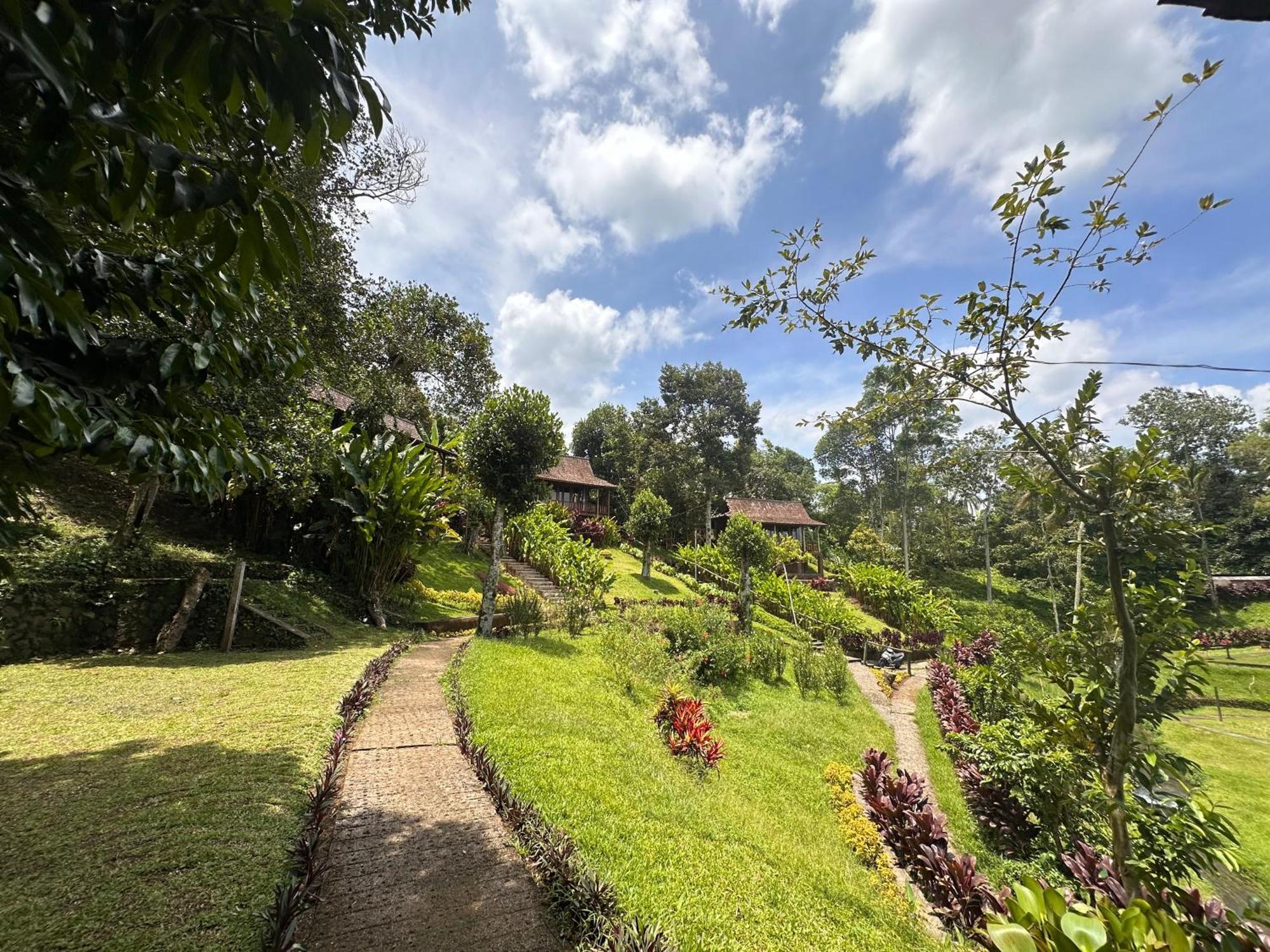 Sang Tirta Resort Penebel ภายนอก รูปภาพ