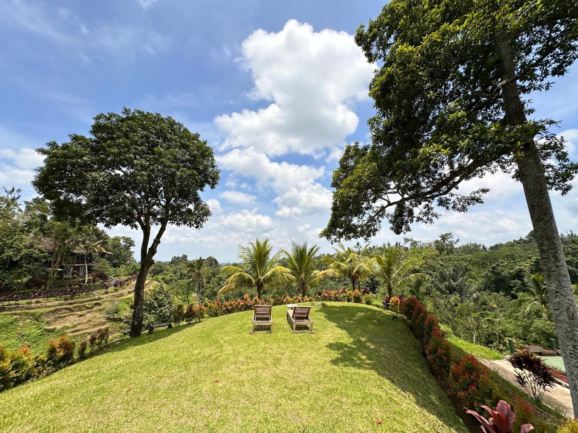Sang Tirta Resort Penebel ภายนอก รูปภาพ
