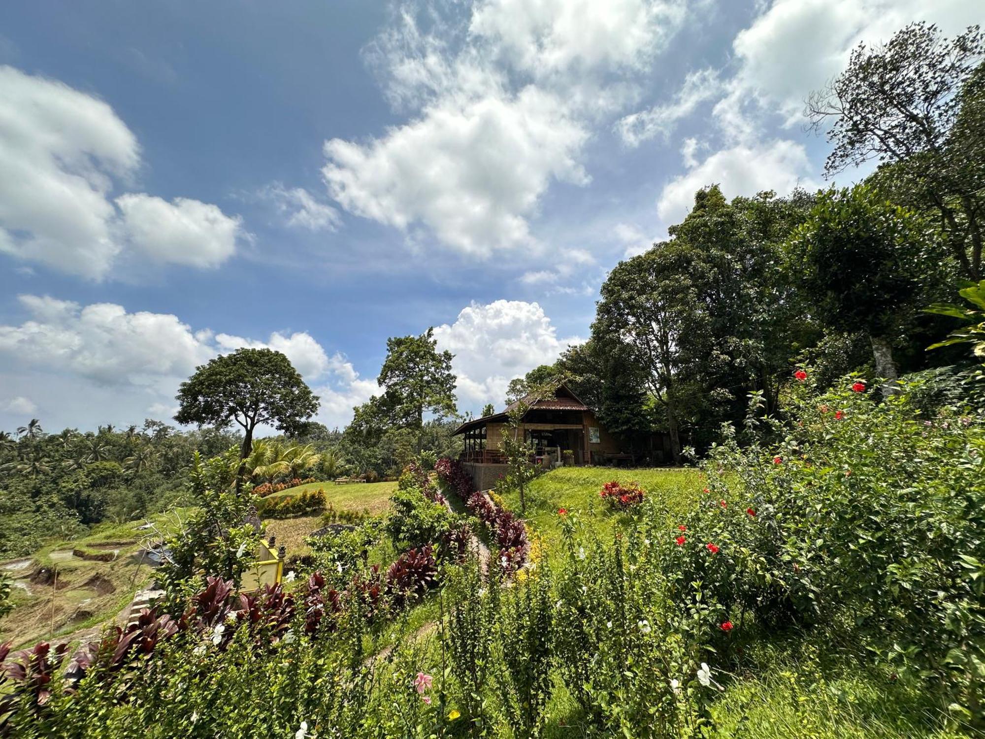 Sang Tirta Resort Penebel ภายนอก รูปภาพ